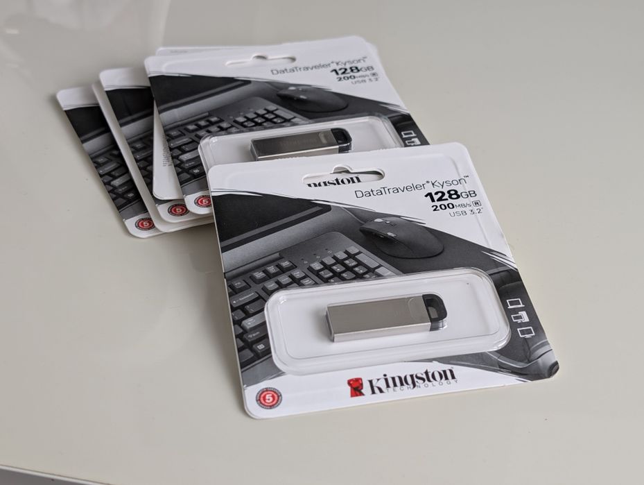Kingston Kyson 128GB  USB 3.2