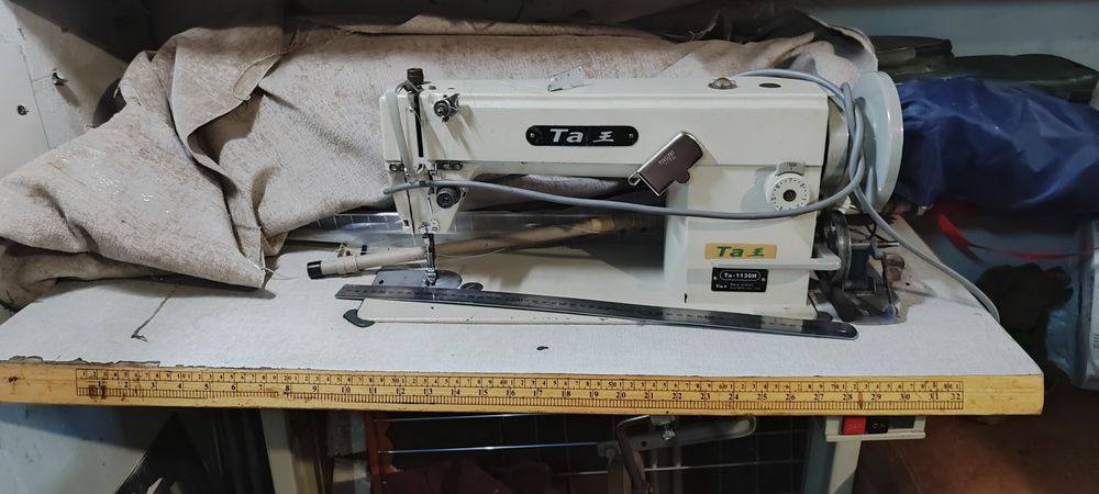 Профессиональная швейная машинка ТА-1130Н оверлок в падарок