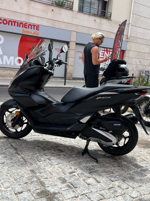 Honda pcx 2023 (6 meses de garantia)