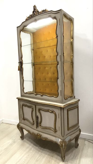 Vitrine Luís XV.