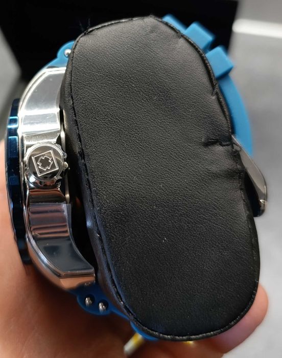 Duży męski zegarek Invicta DC Superman limited edition dla fanów!