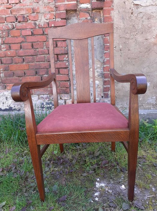 Antyczne krzesło tron do biurka dąb po renowacji