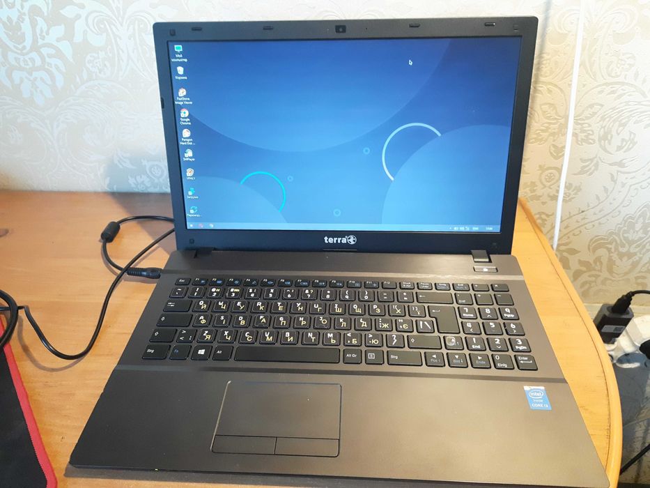 тонкий ноутбук, швидкий, SSD + hdd