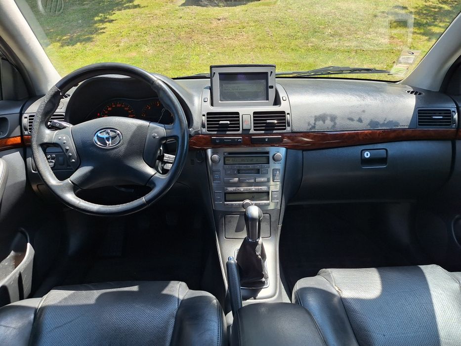 Toyota Avensis sw 2.0 D-4D