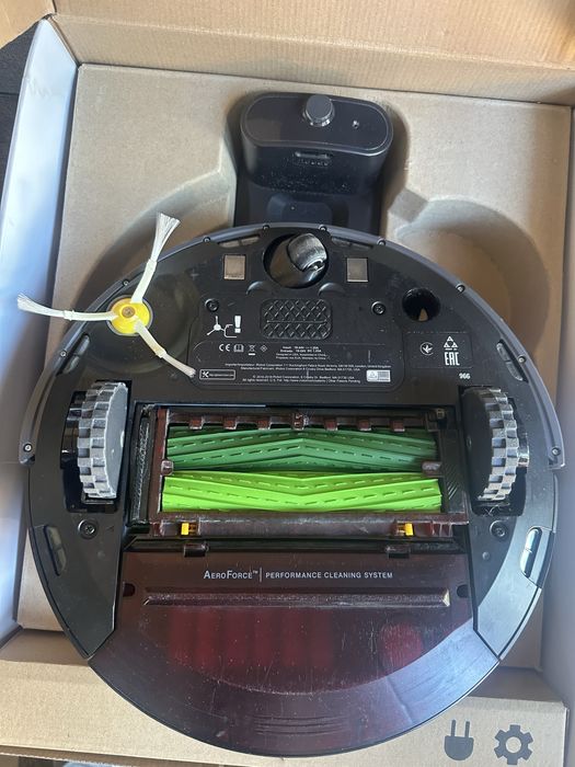 робот-пылесос IROBOT Roomba 966