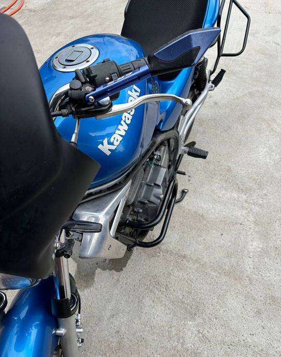 Kawasaki er 5 500
