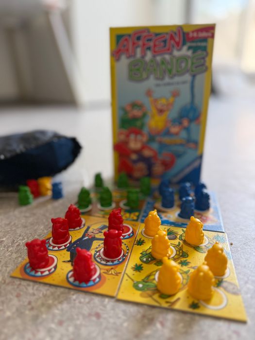 Дорожні настільні ігри Ravensburger та інші