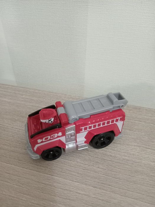 Іграшка автомобіль рятувальний "Маршал"