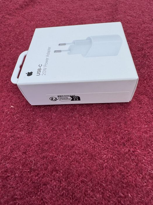 Szybka ładowarka sieciowa APPLE MUVV3ZM/A 20W
