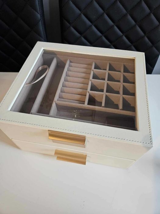 Szkatułka kuferek organizer na biżuterię kosmetyki przechowywanie