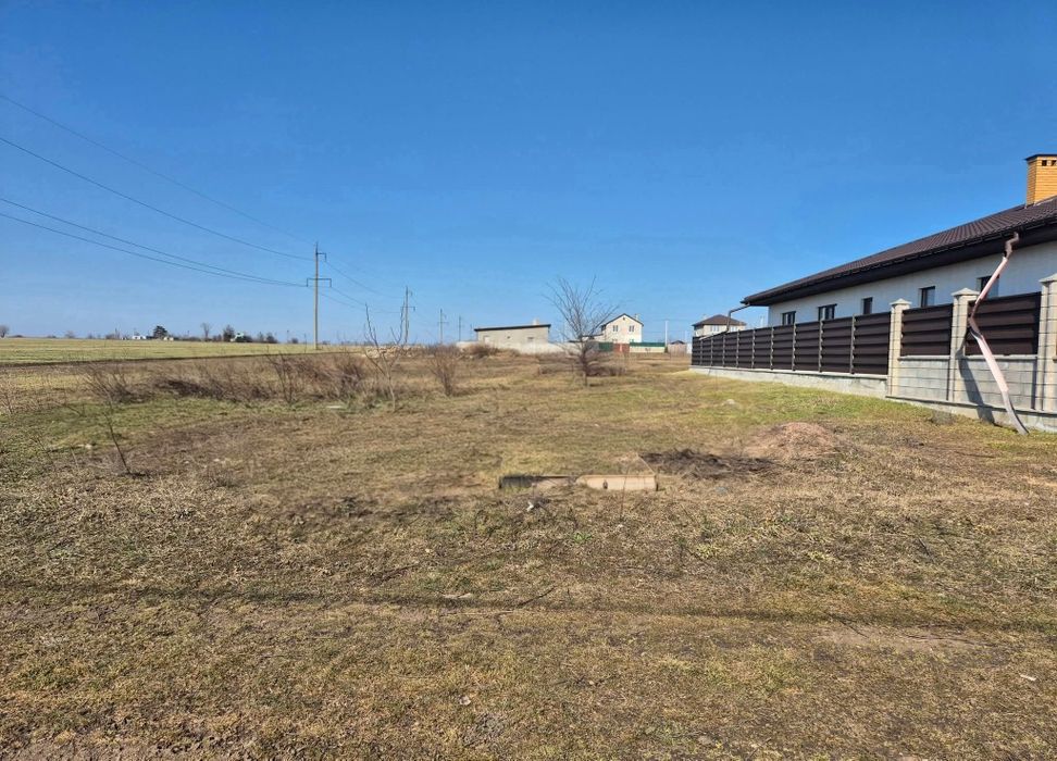 Продам участок дёшево в пригороде Черноморска