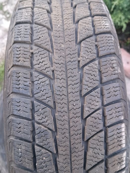 Продам Шины 175/70R14