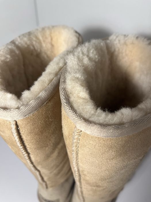 Buty UGG.