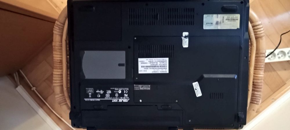 ASUS X56T Windows Vista w pełni sprawny