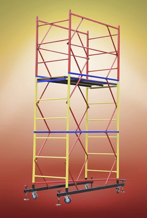 БЕЗКОШТОВНА ДОСТАВКА!Вишка Тура. Леса на колесах. 4+1