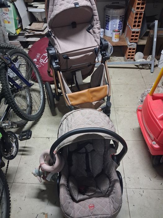 Carrinho de bebé