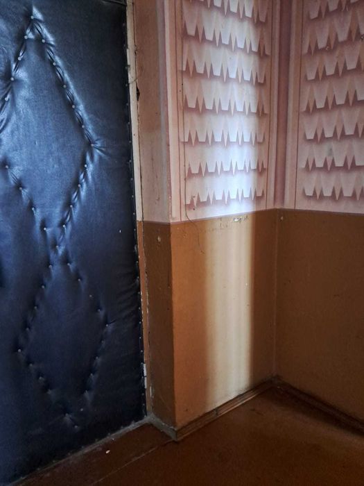 Продається простора 4-кімнатна квартира в с. Хутір-Будилів!