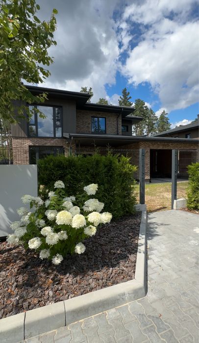 Продаж БУДИНКУ в лісовій Бучі 217 м2 10 соток закрита територія ГАЗ