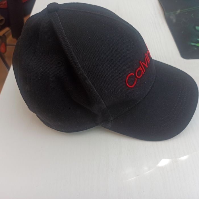 Calvin Klein czapka z daszkiem unikat