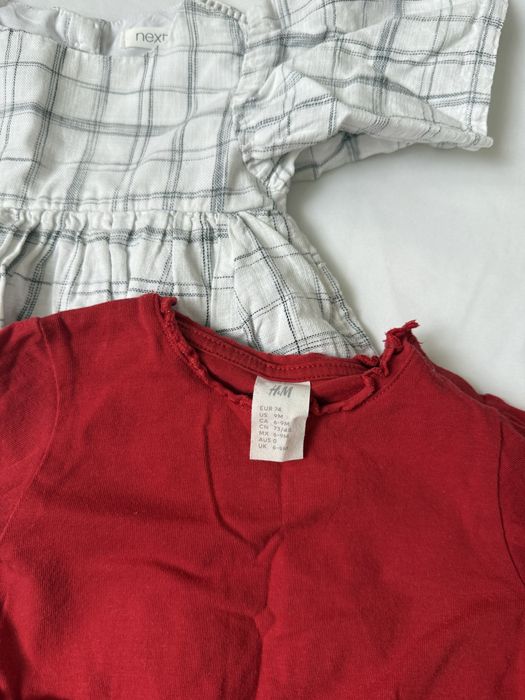 Zestaw sukienek biała w kratę i czerwona z tiulem  Marka NEXT, H&M  Rozmiar 74