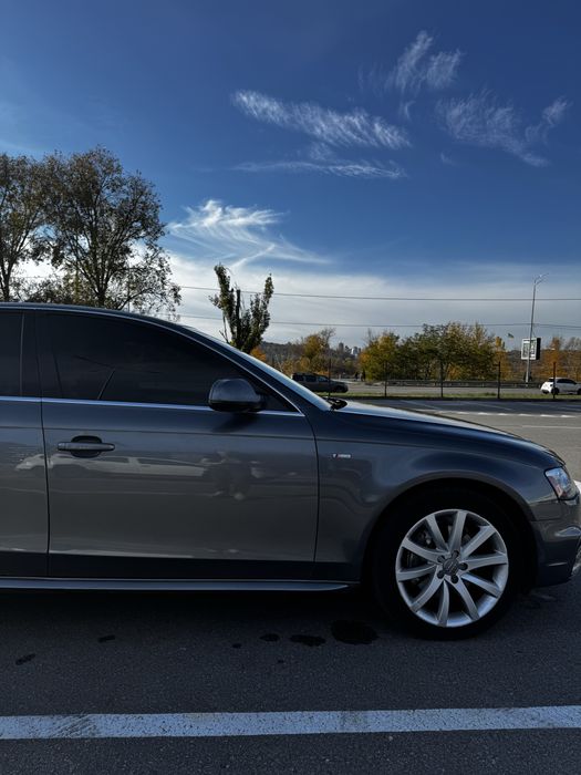 Audi a4 sline 2014