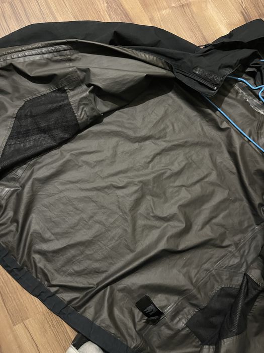 Продам чоловічу вітровку the north face gore tex outdoor водонепроникн