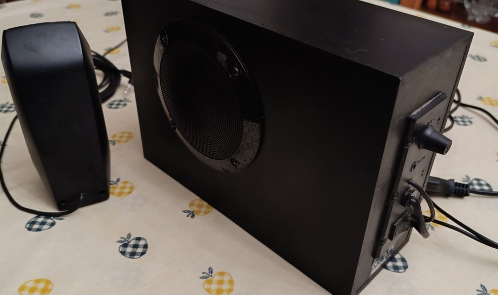 Colunas 5.1 Logitech para pc