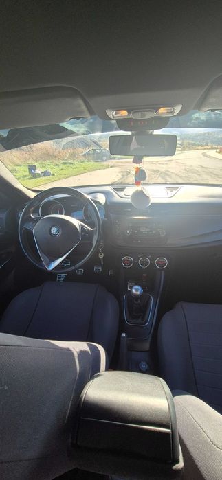Alfa Romeo Giulietta 2.0 JTDm 150KM z 2014 roku.
