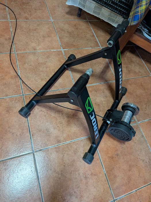 Rolos de treino LEROC como novos