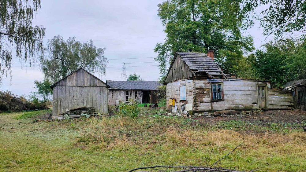 Stare drewniane budynki do rozbiórki
