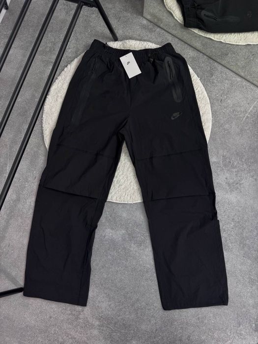 Штани Nike tech Woven / Найк теч вувен / нейлонові штани / Nike nylon pants / S,M,L,XL