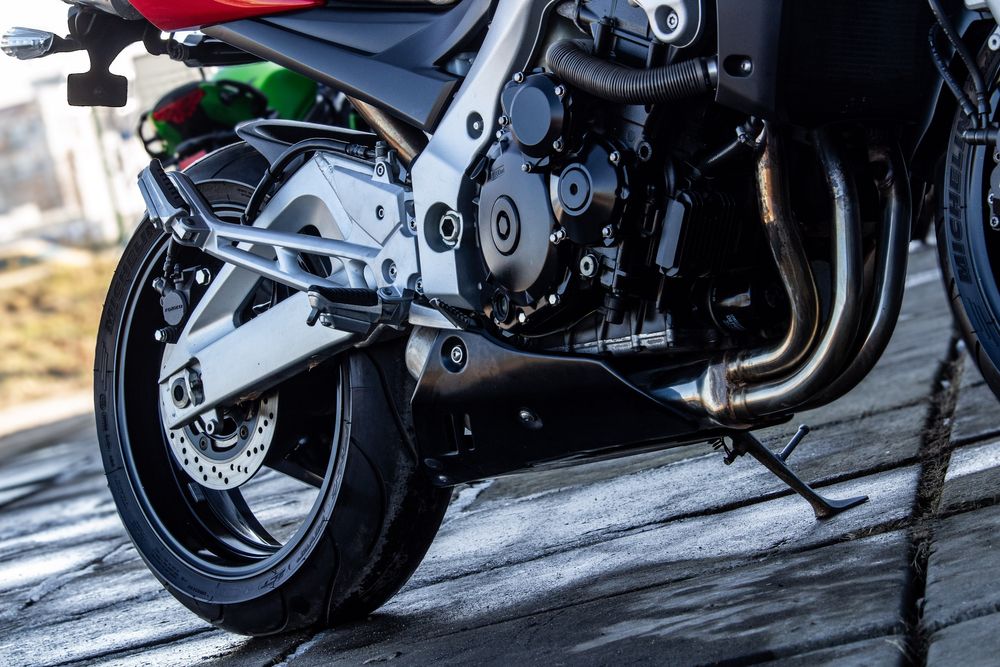 Suzuki GSR 400 з Японії