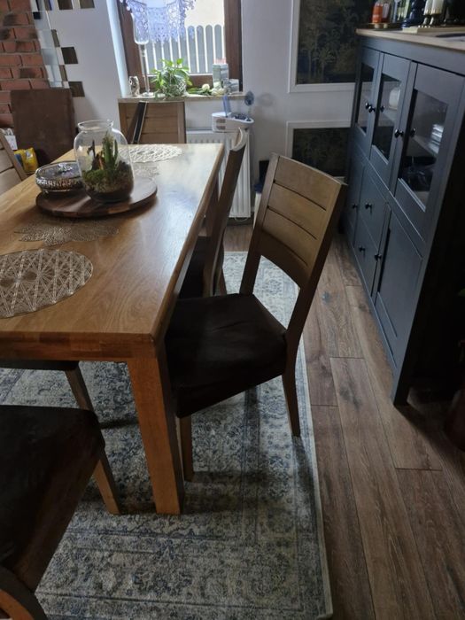 Sprzedam krzesła dębowe