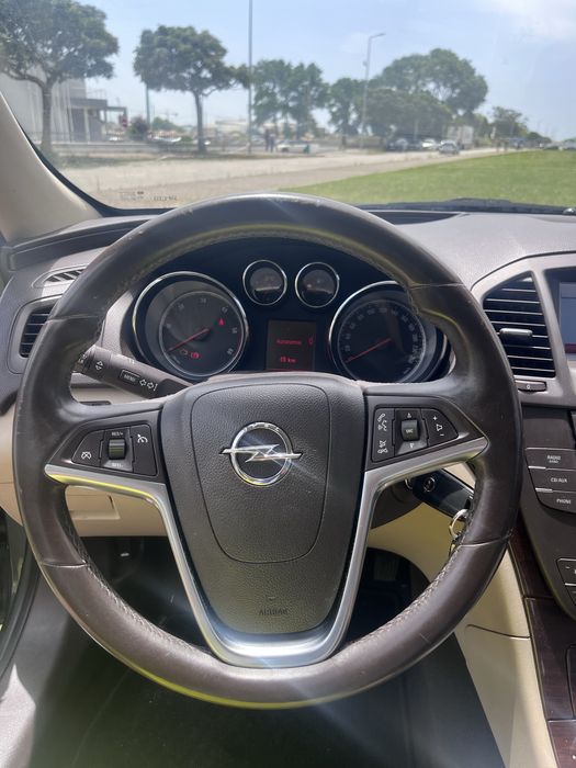 Opel insignia em bom estado