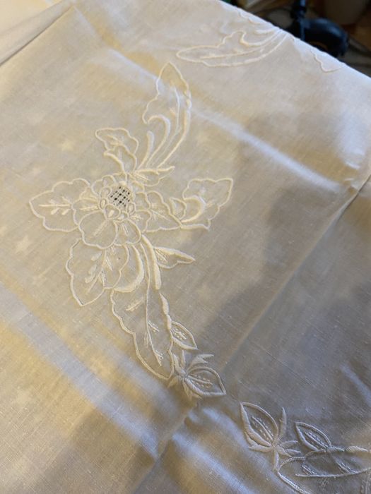 Комплект скатертина і серветки ручна робота