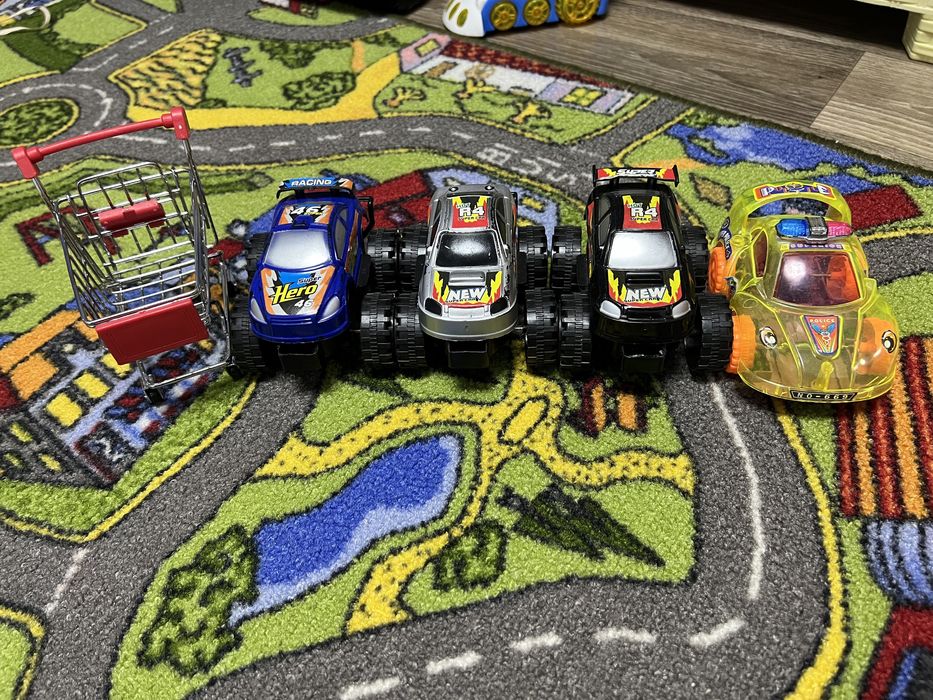 Машинки, игрушки, рули детские