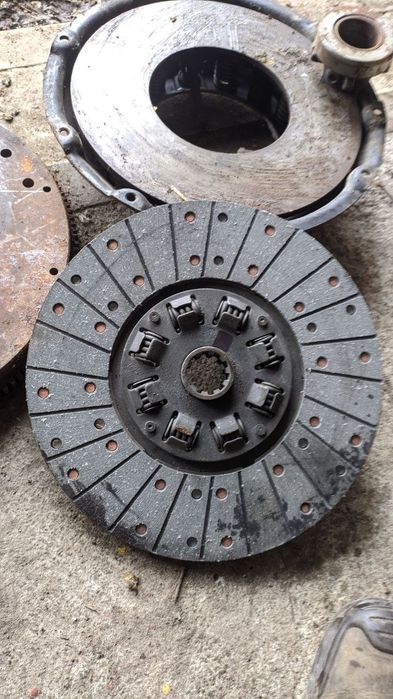 Маховик ГАЗ 52-53 ПАЗ балканкар