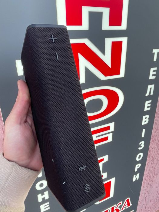 Bluetooth-колонка Urbanista Brisbane.