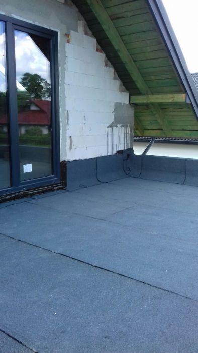 dachy płaskie,balkony,tarasy,dach płaski,hydroizolacja,papatermozgrzew