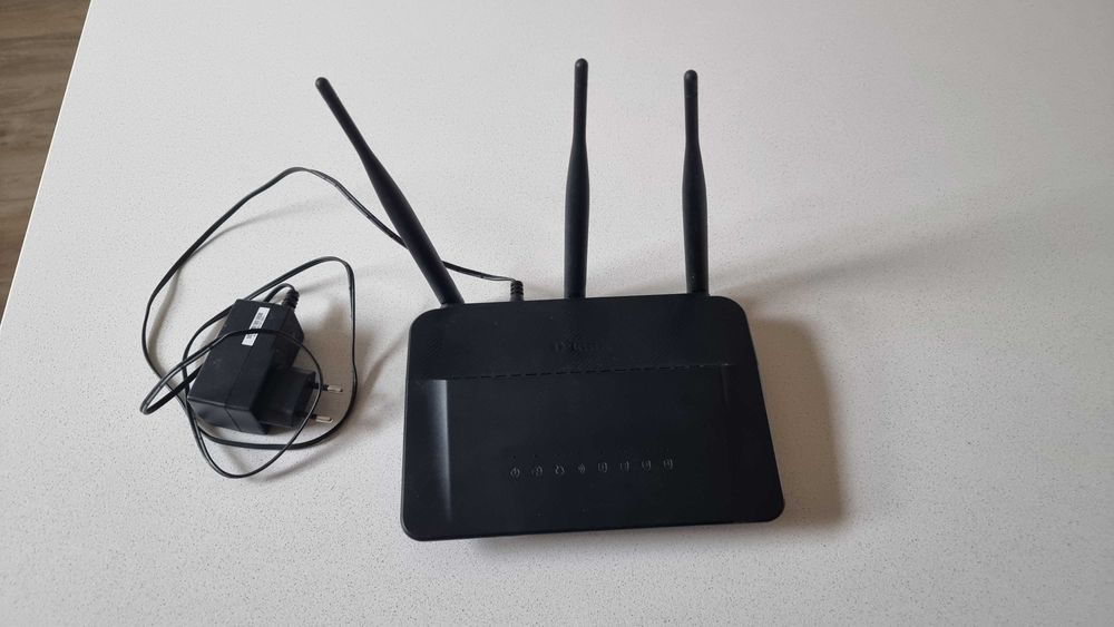 Router D-Link DIR - 809