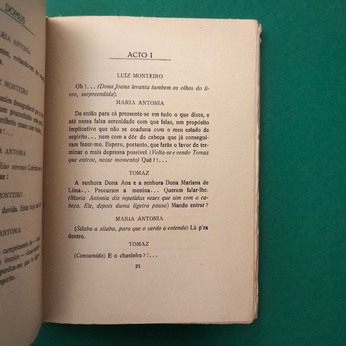 Domus - Peça em Três Actos - Alfredo Cortez