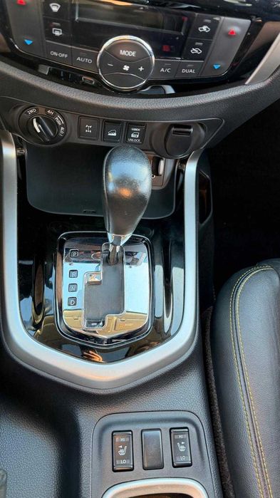 NISSAN NAVARA 2.3dci N-GUARD | 190CV | 5Lugares | AUTO 7 | Full extras | 2019
