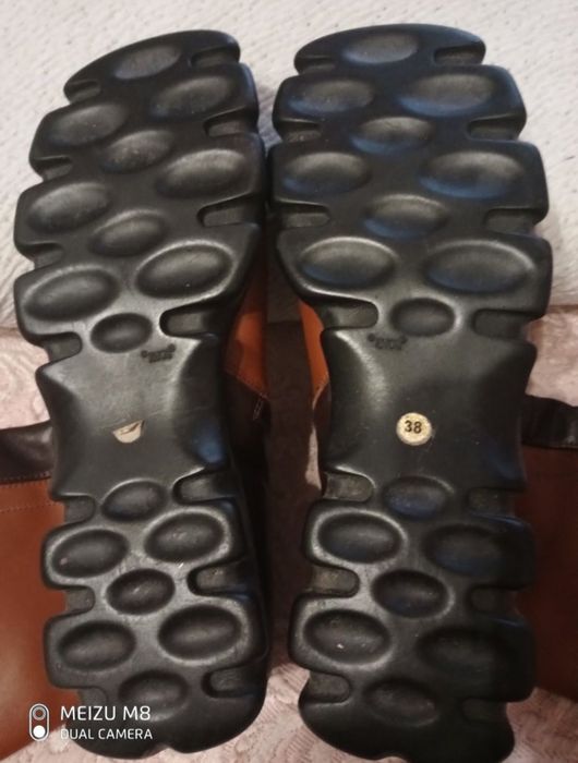 Сапоги демисезонні 38.