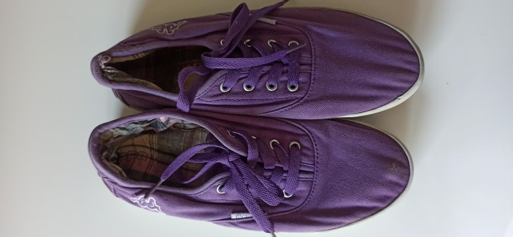 Fioletowe buty marki Kappa w rozmiarze 38
