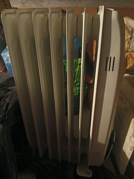 Vendo Radiador a óleo