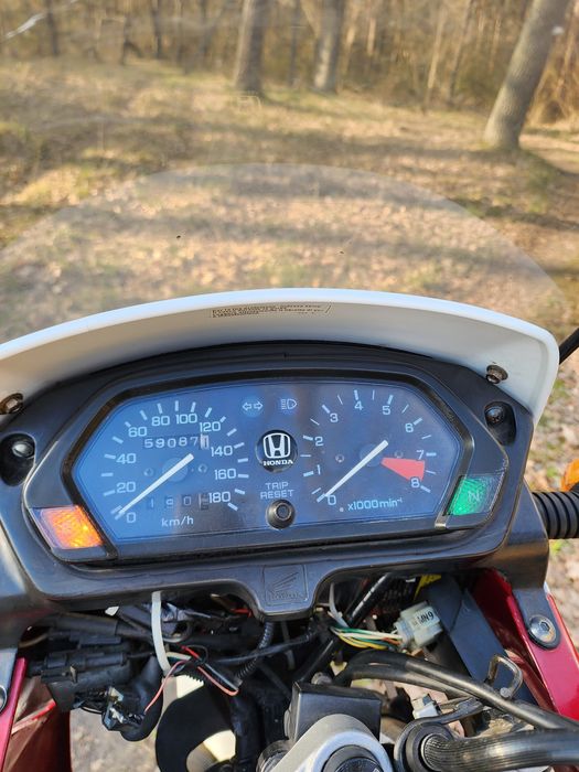 Продам Honda  Dominator 650