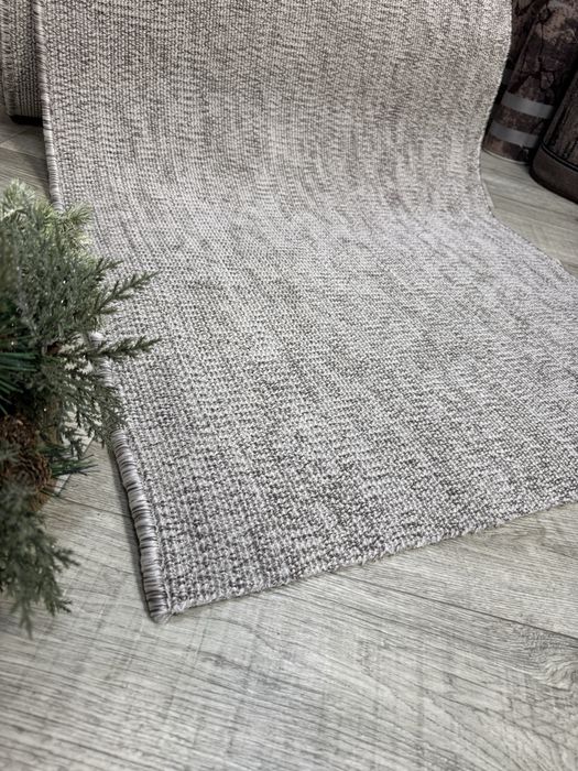 Килимова доріжка Дарничанка однотонна безворсова, сіра.