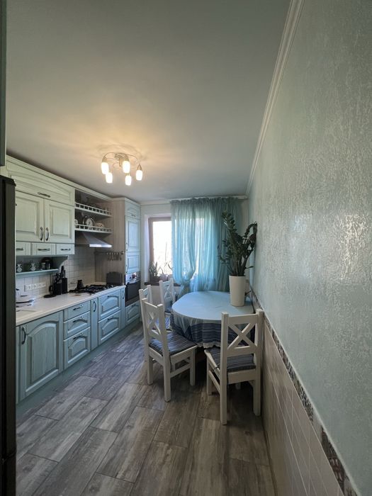 Терміново!!Продаж (Євідновлення) 4х квартиру  93 м2 вул Євгена Танцюри