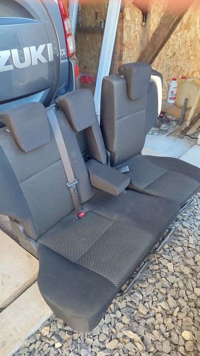 Сидіння в гарному стані