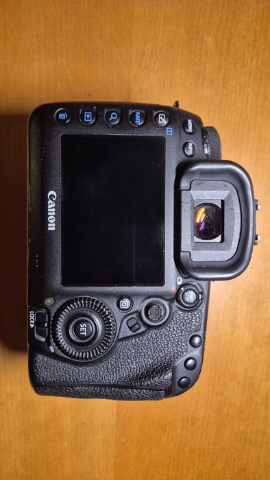 Canon 5D Mark IV + 2 baterie + karta CF 32GB
